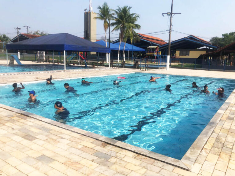 piscina de hidromassagem