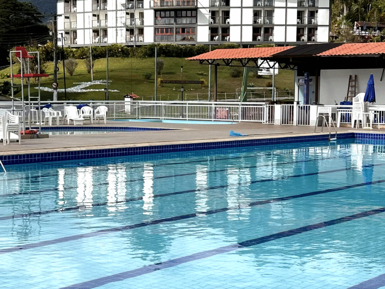 IMG_7344_1600x1200_light_adjusted